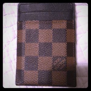 Authentic Louis Vuitton clip wallet
